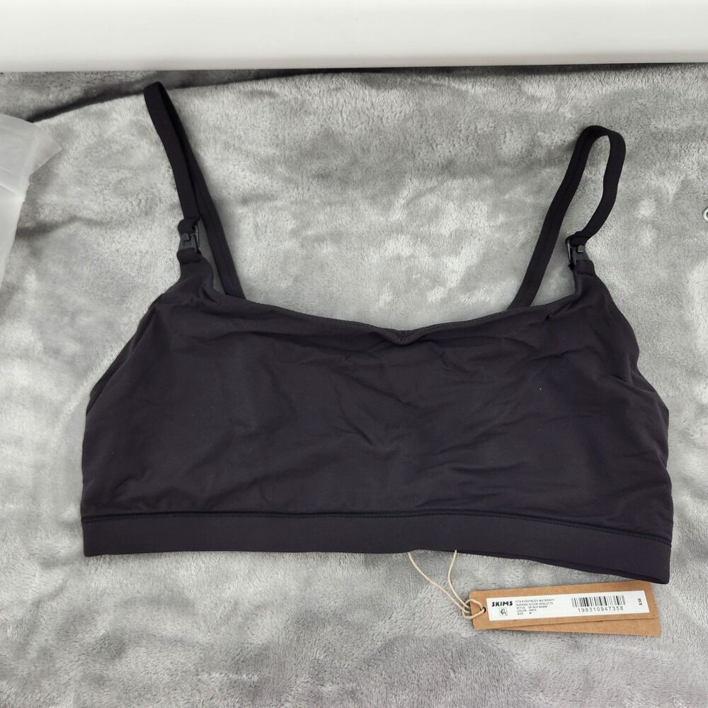 Skims Medium Onyx Fits Everybody Maternity Nursing Scoop Bralette‎ NWT Comfort